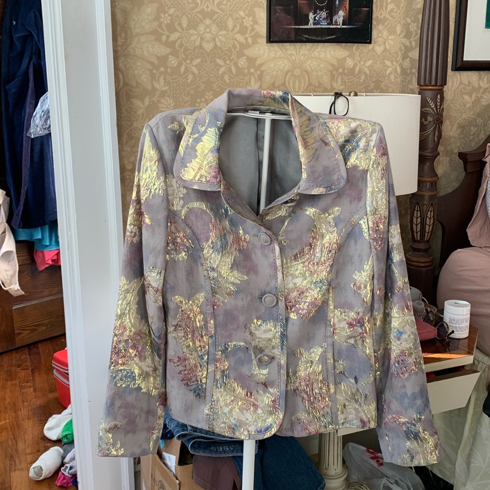 Chicos fully lined rayon, poly and metallic blazer.Worn once.Excellent condition